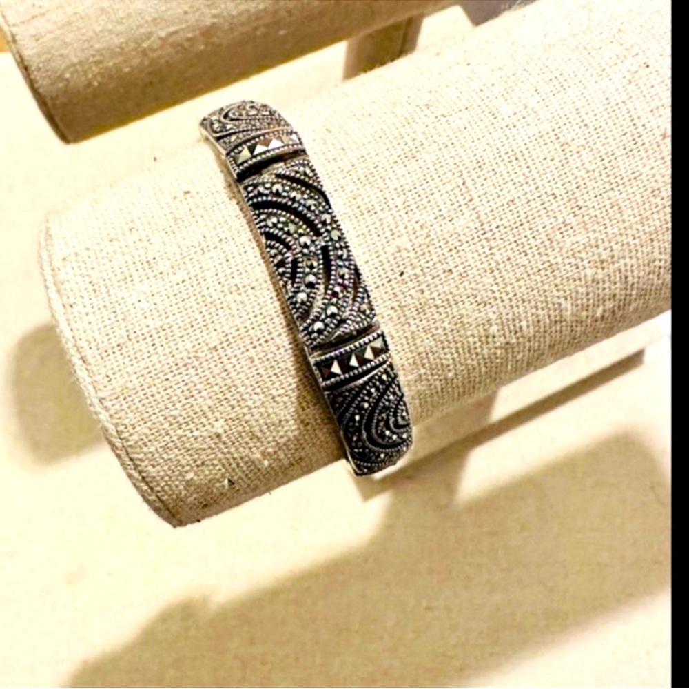Lord & Taylor | Bracelet | Marcasite Bracelet - Picture 10 of 10